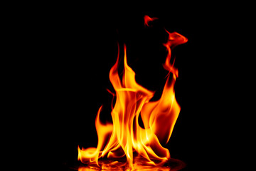 Obraz premium Fire flames on black background