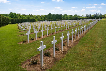 Fototapeta na wymiar Soldatenfriedhof aus dem 1. Weltkrieg von Dauoumont nahe Verdun/Frankreich