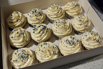 Cupcakes in a box