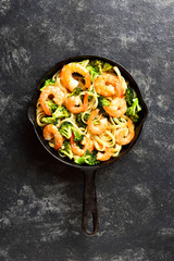 Shrimp and broccoli pasta