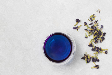 Obraz na płótnie Canvas Blue tea Anchan, Clitoria, Butterfly Pea. Cup blue tea. Healthy detox herbal drink.