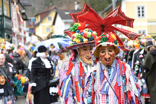 Fasching im Salzkammergut - Fetzenzug in Ebensee (Bezirk Gmunden, Ober&ouml;sterreich, &Ouml;sterreich) - Carnival in the Salzkammergut - "Fetzenzug" in Ebensee (Gmunden district, Upper Austria, Austria)