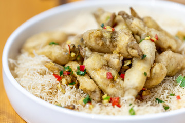 Traditional Chinese food made of razor clam
