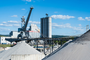 Obraz premium Sand- und Kiesvertrieb in Heilbronn