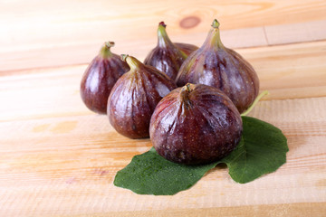 Figs on table