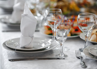 elegant table setting