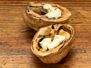 Nut, dried fruit.