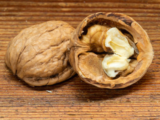 Nut, dried fruit.