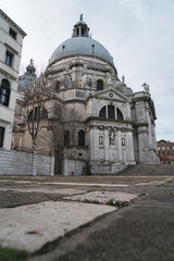 Kirche in Venedig - 327041743