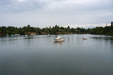 Fototapeta na wymiar Boats on the Gorge Waterway in Victoria