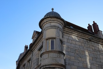 Fototapeta premium Maison typique à Besançon, ville de Besançon - Département du Doubs - Région Bourgogne Franche Comté - France