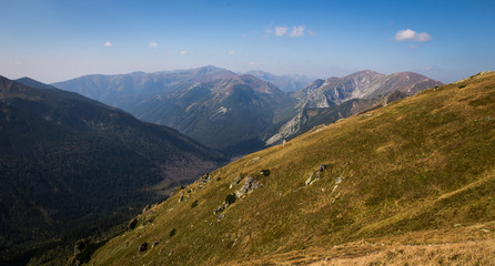 Fototapeta premium view of mountains