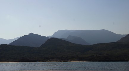 fjordlandschaft und dhau im oman