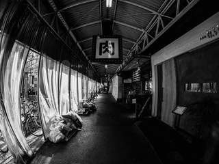 ある商店街の風景