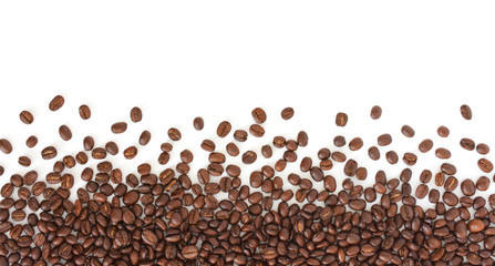 Naklejka premium coffee beans isolated on the white background,copy space.