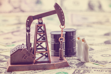 Crude oil price and world petroleum demand concept : Gulf oil owners talk on a spot price and trade...