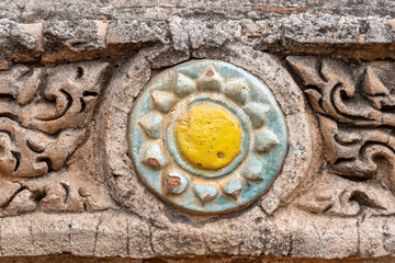 Ceramic wall detail at Sulamani Paya