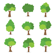 Fototapeta premium Zielone drzewo Płodne Różnorodność form na białym tle, zestaw różnych zestawów drzew, drzew do dekoracji ogrodów i projektów domów. Ilustracja wektorowa i ikona