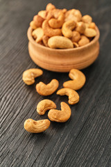 cashew nuts in a bowl