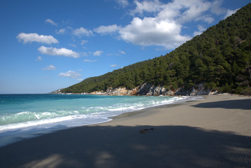 Obraz premium A beautiful beach on the island of Skopelos, Greece . her name is Kastani beach