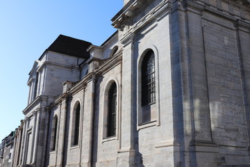 Eglise Sainte Madeleine à Besançon construite au 18 ème siècle  - Extérieur de l'église -...