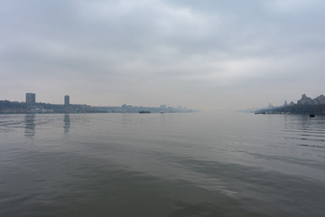Fototapeta na wymiar The Hudson River between Manhattan of New York City and New Jersey on a Foggy Day