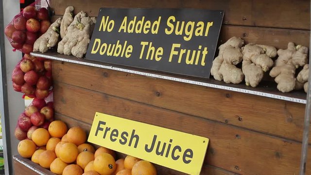 No added sugar, double the fruit, fresh juice stand, Tel-Aviv, Israel