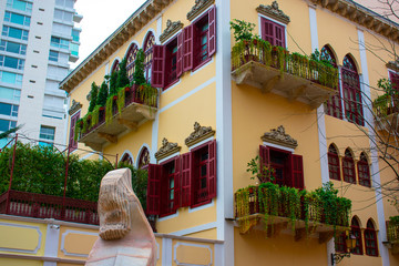 Naklejka premium Stary dom mieszkalny kolonialny w Bejrucie