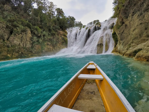 Yellow Boat Point Of View (EL SALTO-EL MECO) Blue River Water And Boating