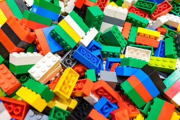 Fototapeta na wymiar A pile of colorful toy bricks