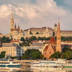 Fototapeta premium View of Buda side of Budapest at sunset