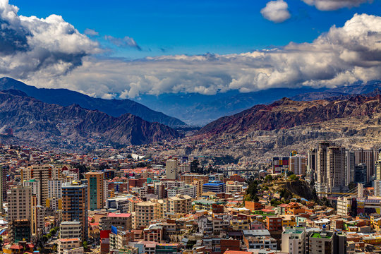 Bolivia. La Paz, national capital of Bolivia. Skyline of the city from "Killi Killi" lookout
