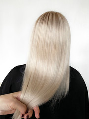 Naklejka premium Hairstyle ombre color .Highlight hair