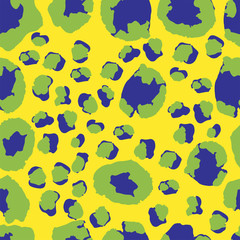 Glamour Animal Skin Fashion Pattern. Leopard Print Seamless Vector Design. Elegant 