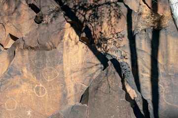 Aboriginal rock engravings at Sacred Canyon, Flinders Ranges National Park, South Australia, Australia