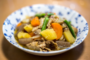 肉じゃが　家庭料理