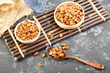 Fried pine nuts