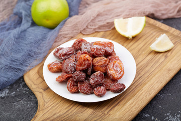 A pile of preserved apricot