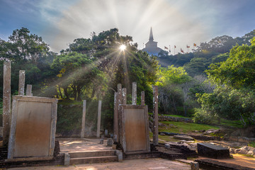 Morning road to Mihintale mountain peak - Sri Lanka