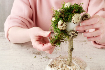 How to make beautiful Easter decoration in tree shape with moss and quail eggs