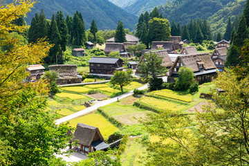 越中五箇山 相倉合掌集落 -富山県境の山あいに残る合掌造り集落-