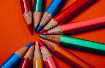 color pencils 