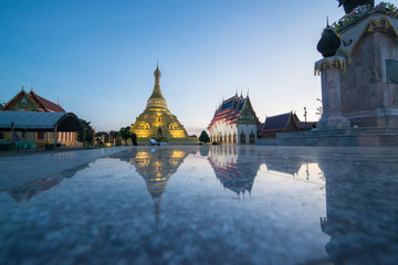 Fototapeta premium THAILAND KAMPHAENG PHET WAT BOROMMATHAT