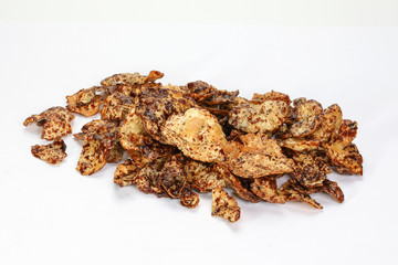 belinjo chips with caramelised brown sugar