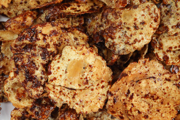 belinjo chips with caramelised brown sugar