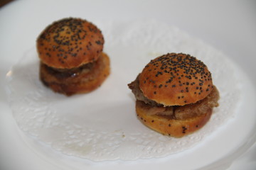 Mini french burgers foie gras 