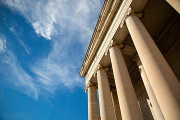 Federal building and a beautiful blue sky - obrazy, fototapety, plakaty