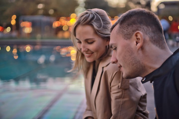 Obraz premium couple in love winter Budapest, tourism Hungary, a young couple a walk around the city in the evening