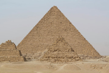 Pyramid of Menkaure and pyramids of queens, Giza plateau, Cairo, Egypt
