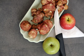 a plate full of Jerusalem artichoke,recommended foods for dieting,